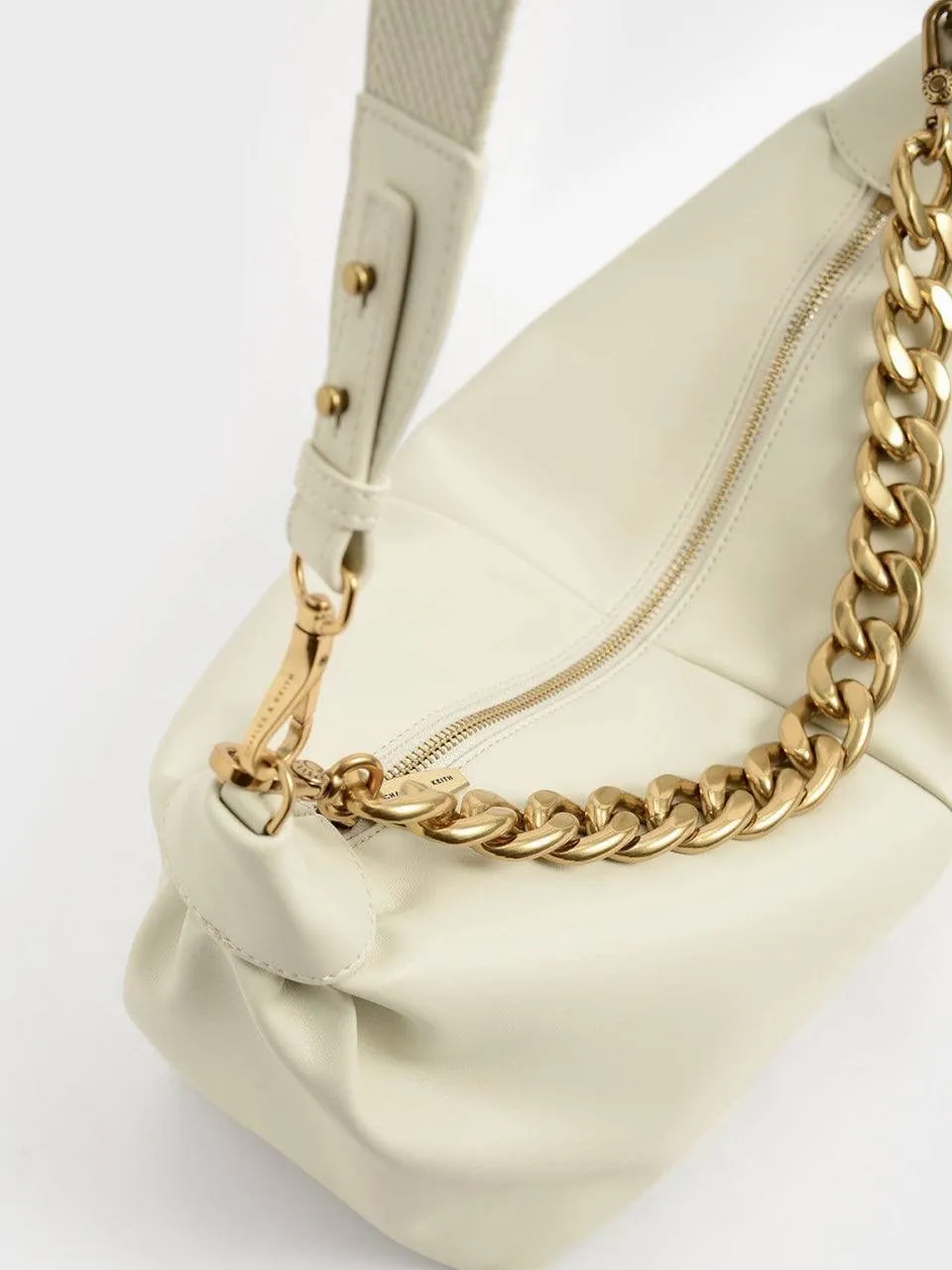 Chunky Chain Link Hobo Bag
