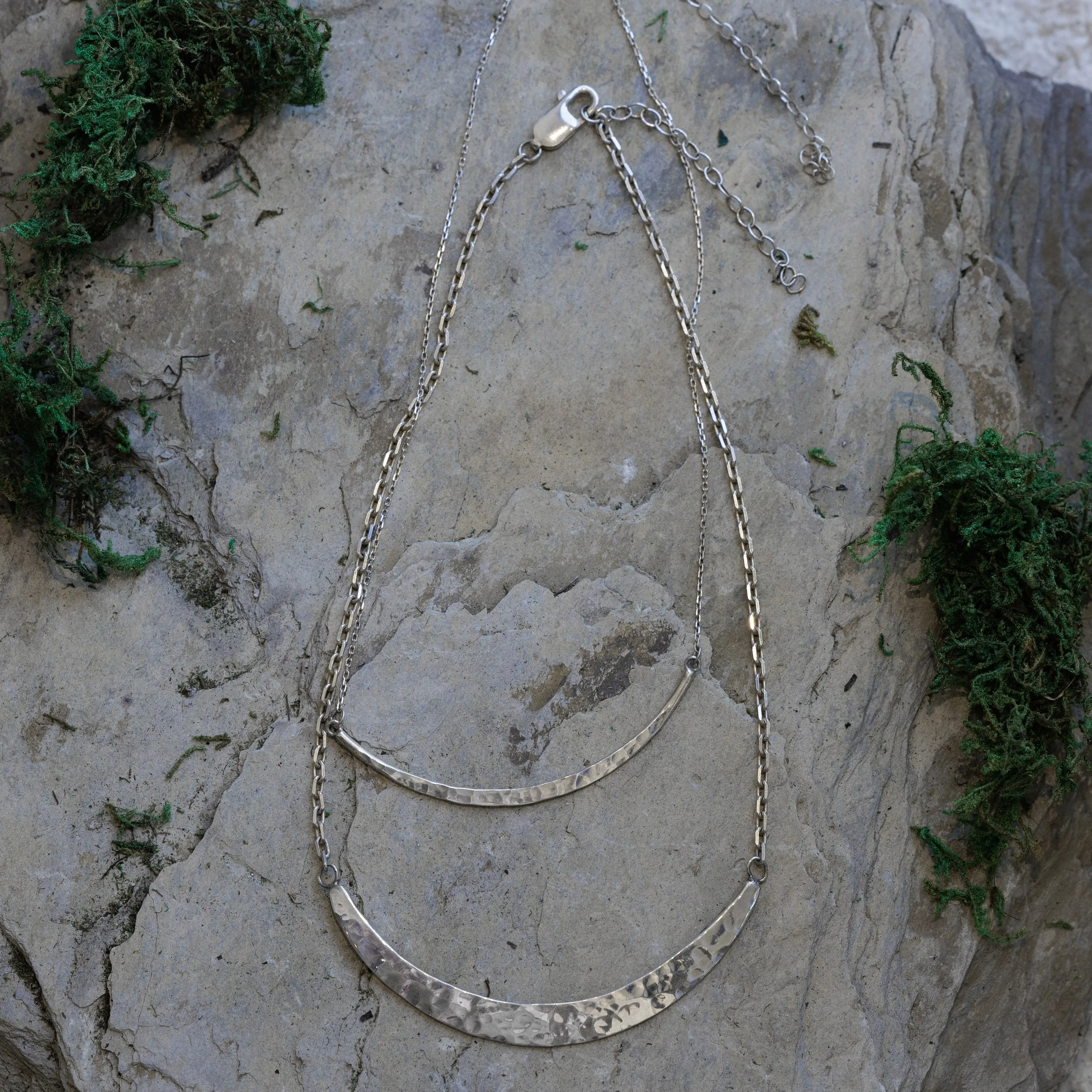 Curve Necklace Bold
