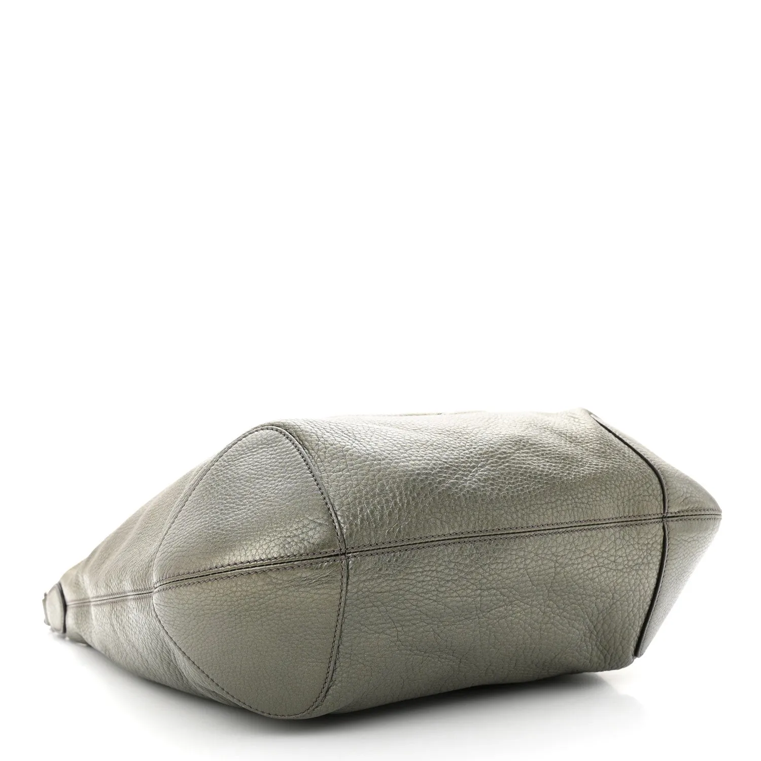 Gucci Metallic Pebbled Calfskin Medium
