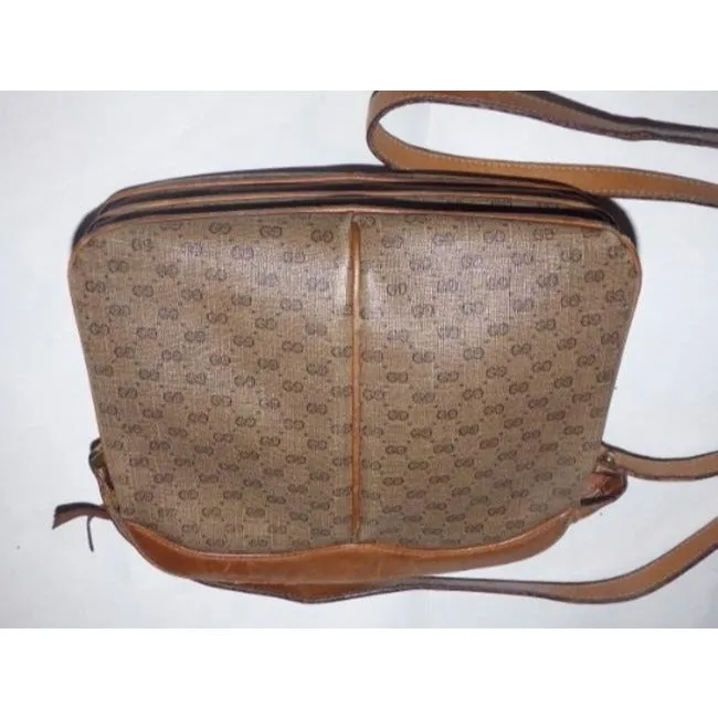SALE! Gucci Brown Micro Guccissima Leather Crossbody w Compartments