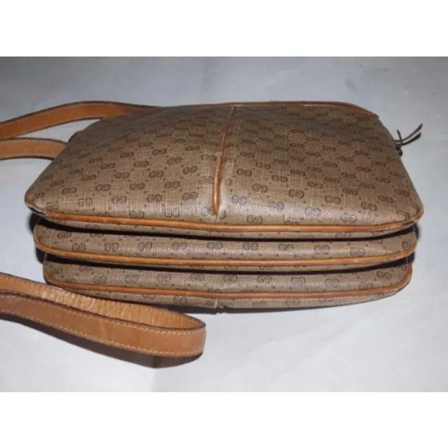 SALE! Gucci Brown Micro Guccissima Leather Crossbody w Compartments