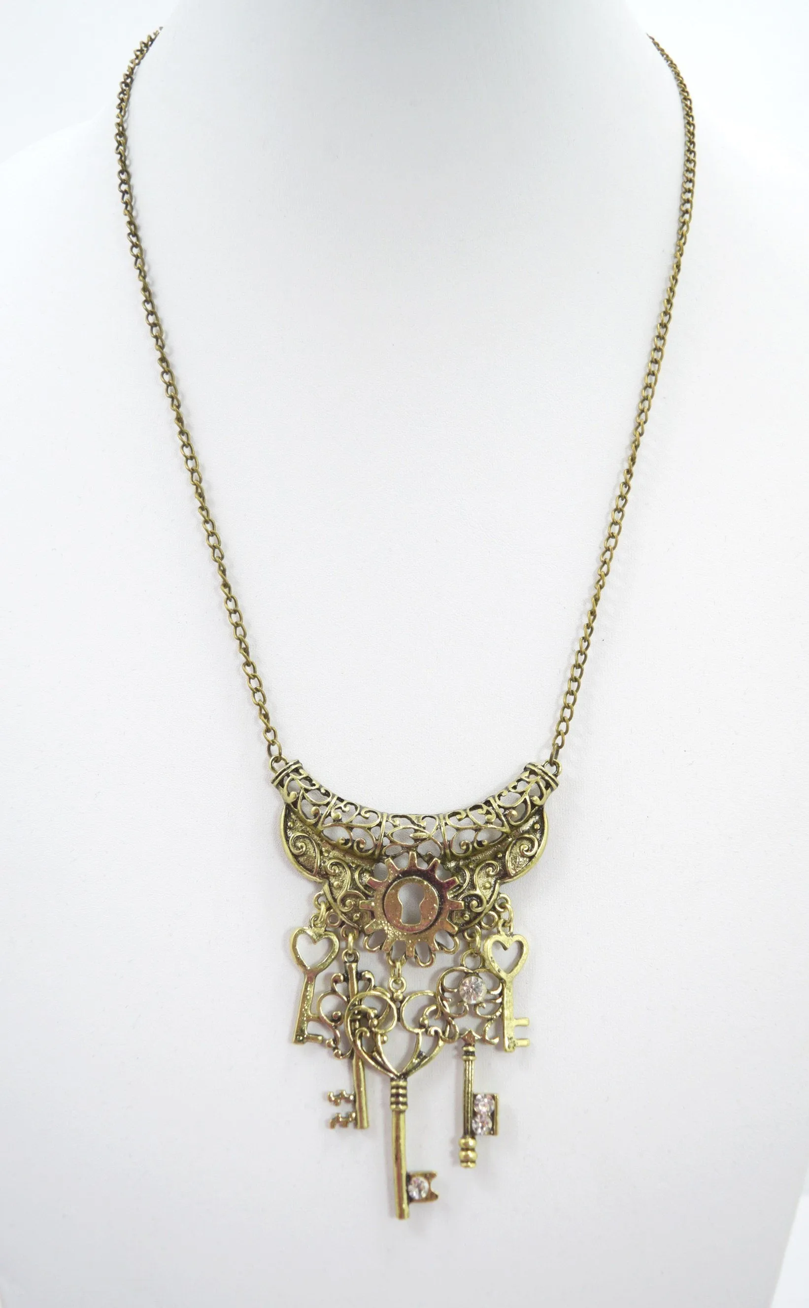 Steampunk Vintage Key To Your Heart Antique Keys and Cog Charm Pirate Keys Necklace